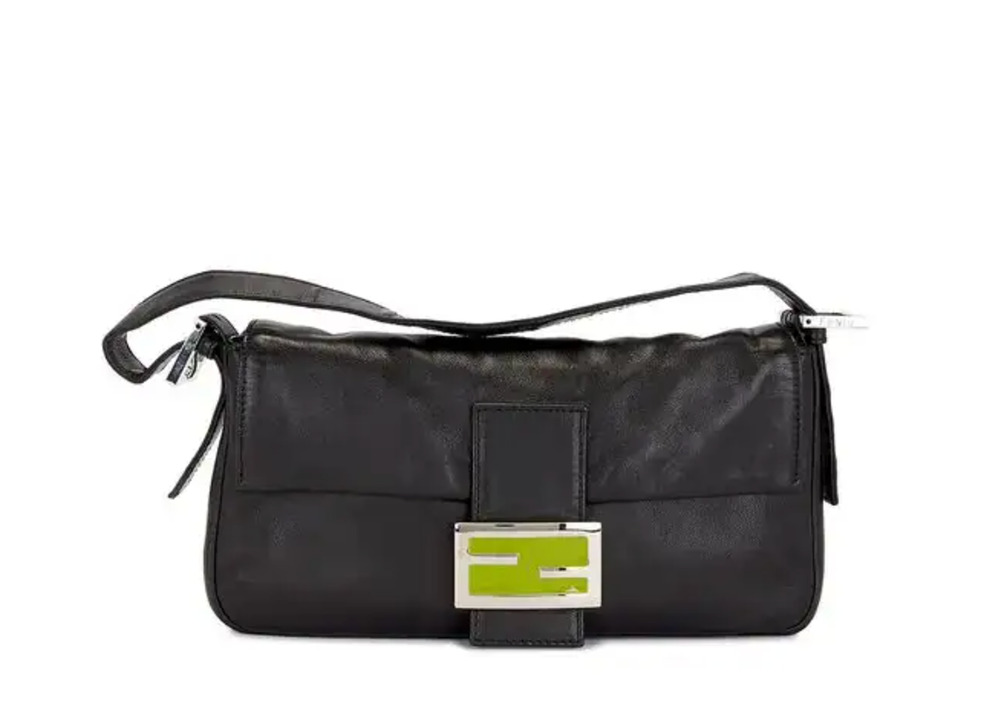 7491 - Fendi Baguette Shoulder Bag in Black Goatskin Leather